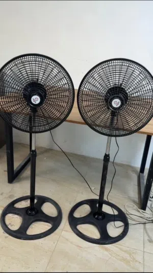 مروحة عامودية عدد 2 ماركة كروان