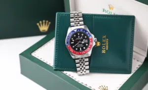 ساعات رولكس كوبي ماستر فل بكج كفالة 5 سنين مع علبتها وكرتها وكيسها الاصليين وهدية محفظة رولكس جلد