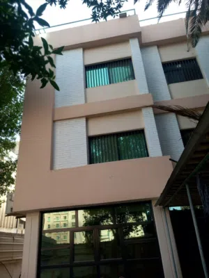 More than 6 bedrooms . Furnished . Yearly4