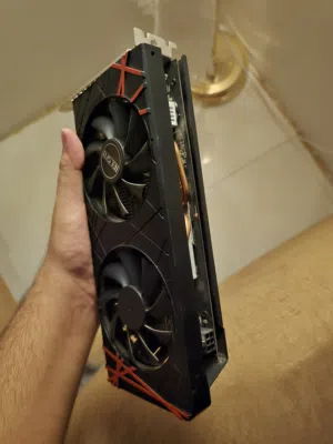 كرت شاشة RX580 و كيس بيسي للبيع