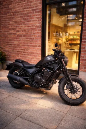 HONDA REBEL 500