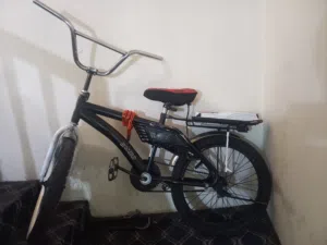 سيكل رامبو مقاس عشرين معدل مستعمل بس ست أشهر  سبب البيع احتاج فلوس