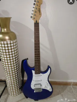 قيتار ألكتروني ياماها eg 112c