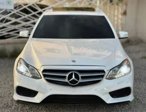 مرسيدس E350 2014 توب النظافه لون الابيض