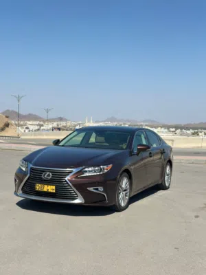 Used Lexus ES in Al Batinah