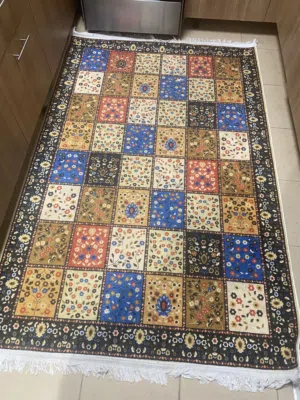4 carpets brand new condition