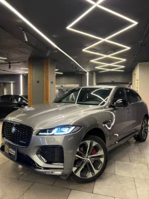 Jaguar  F-pace