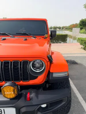 Jeep Wrangler 2023 V6