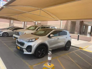 Kia . Sportage . 2020 . Used3