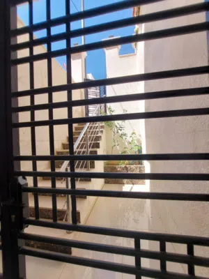179 m2 3 Bedrooms Apartments for Sale in Amman Al-Mansour
