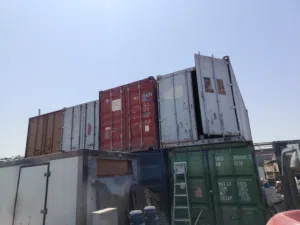 حاويات 20 و40 قدم