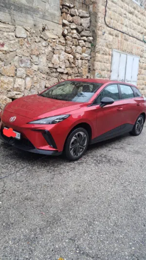 MG 4 الكهربائية بالكامل بسعر مميز