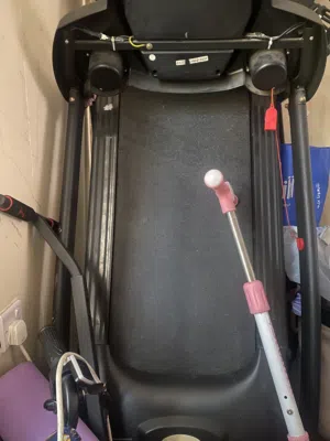 للبيع جهازين جهاز مشي من powerfit مع جهاز غزالة مستعملين نظاف