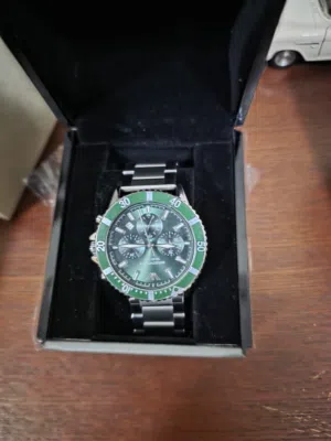 للبيع ساعة Emprio Armani