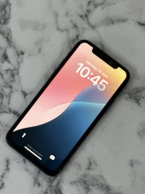 Apple iPhone 11 Pro 64 GB in Amman