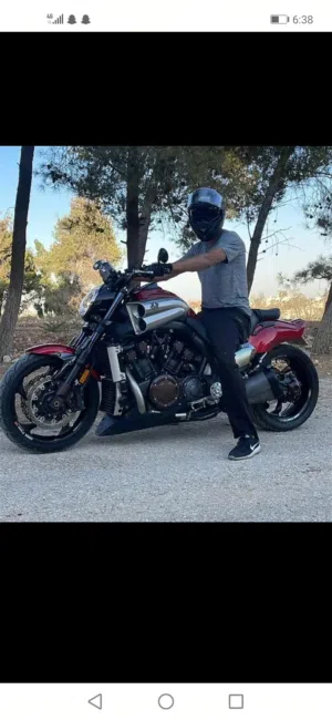 اقوى كروزر في العالم ياماها Vmax 1700 v4