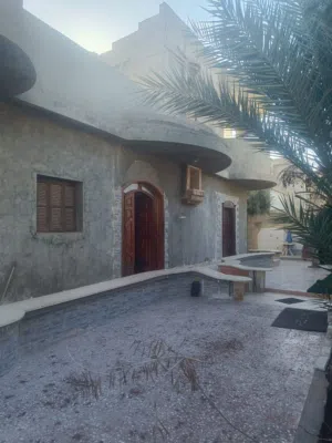 290 m2 More than 6 bedrooms Townhouse for Sale in Tripoli Abu Saleem