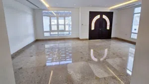 453 m2 5 Bedrooms Villa for Rent in Muscat Al Mawaleh