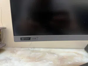 شاشة كيمنك 240 هيرتز بسعر يخبل