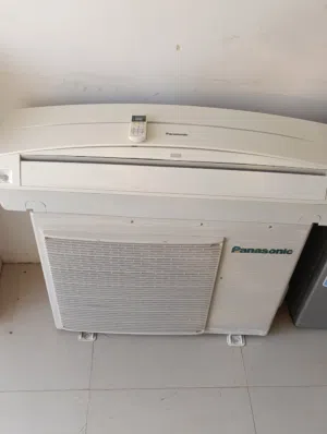 2 ton Panasonic split air conditioner Ac in good condition and cooling مکیف مرکزی طنین طن