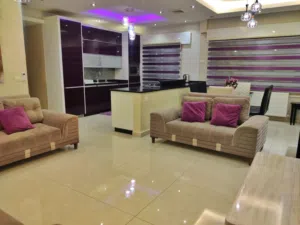 شقه مفروشه عائليه فخمه للإيجار