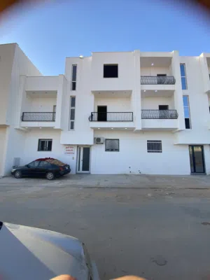 شقةًنص تشطيب الدور التالث