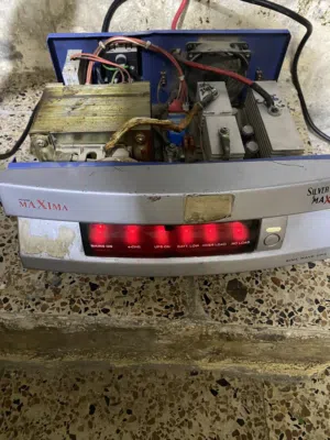 عاكسه مكسما قدره 850VA