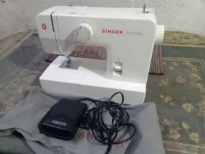 ماكينه خياطه