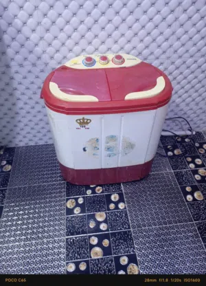غساله ملابس صغيره