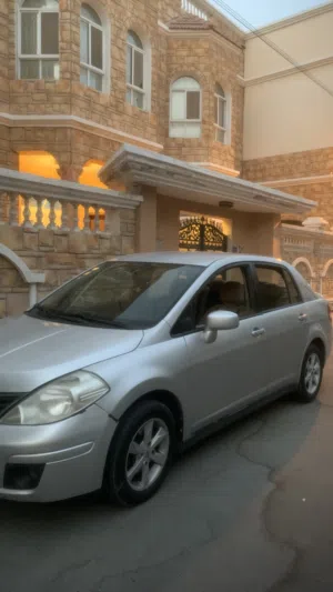 Nissan Riffa