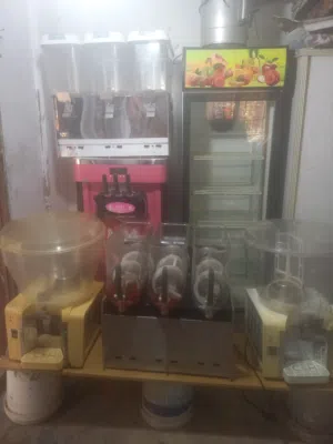 عده مطاعم  مستعمله