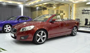 Volvo C70 T5 ( 2011 Model ) in Red Color GCC Specs