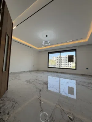 شقه للبيع او للايجار في دير غبار بالقرب من كوريدور عبدون