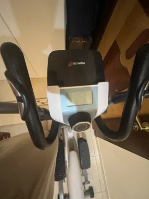 للبيع جهاز إليبتيكال