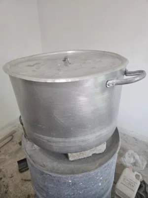 طنجرة المنيوم كبيره للبيع