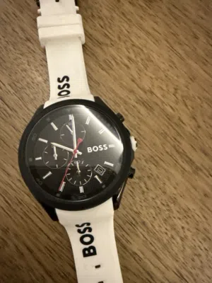 Hugo Boss Chronograph Watch HB.366.1.14.3327 – New – Box & Papers