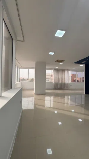 مكاتب للايجار في الخوض بمساحات مفتوحه/Commercial offices for rent in Al Khoudh with open spaces