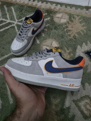 بوت Nike Air Firce 1 اصلي وجديد قياس 37.5