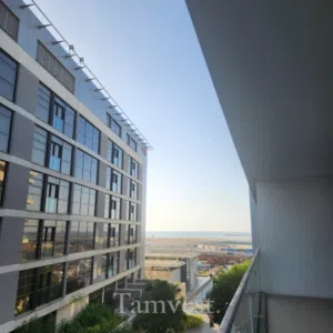 Unfurnished 1-Bedroom Apartment for Rent in Marsa, Al Mouj