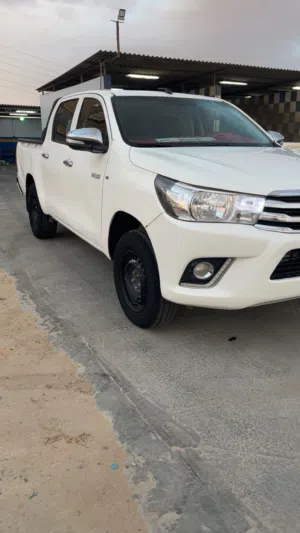 Used Toyota Hilux in Bani Walid