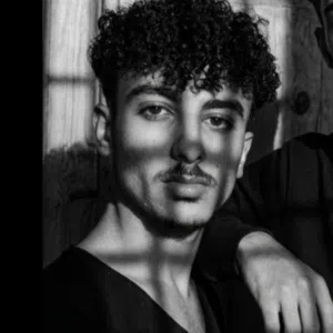 اكرم محمد 