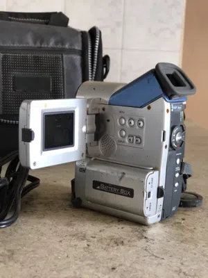 كاميرا Canon بحاجة صيانة