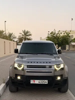 Used Land Rover Defender in Sharjah