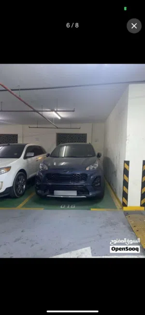 للبيع: كيا سبورتاج 2022 وارد أمريكي  	•	الموديل: Kia Sportage 2022 	•	اللون الخارجي: كحلي