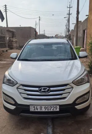 Used Hyundai Santa Fe in Basra