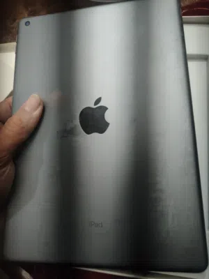 Apple iPad 8 32 GB in Tripoli