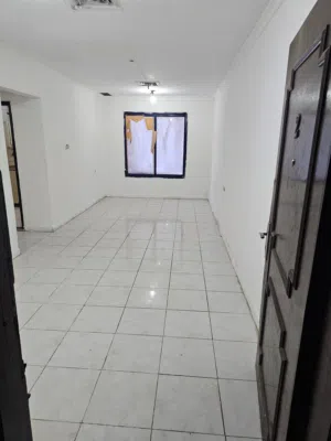 120 m2 2 Bedrooms Apartments for Rent in Al Ahmadi Mahboula