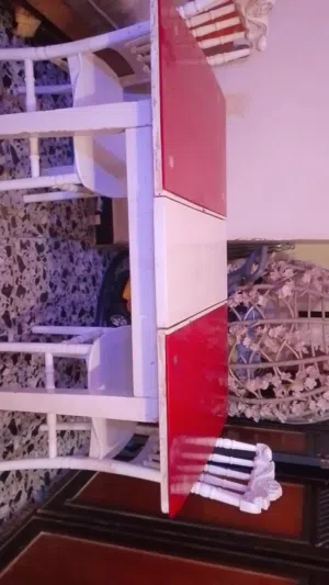 طاوله طعام