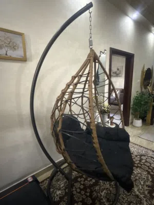عش البلبل للبيع بحاله ممتازه استعمال خفيف جداً