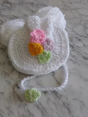 1 Crochet coin and card bag